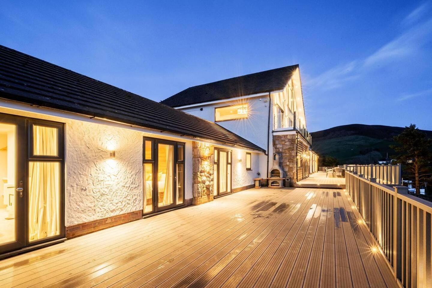 Clwyd Gate Manor Pool Sauna Hottub Cave Wales Ruthin Exteriör bild